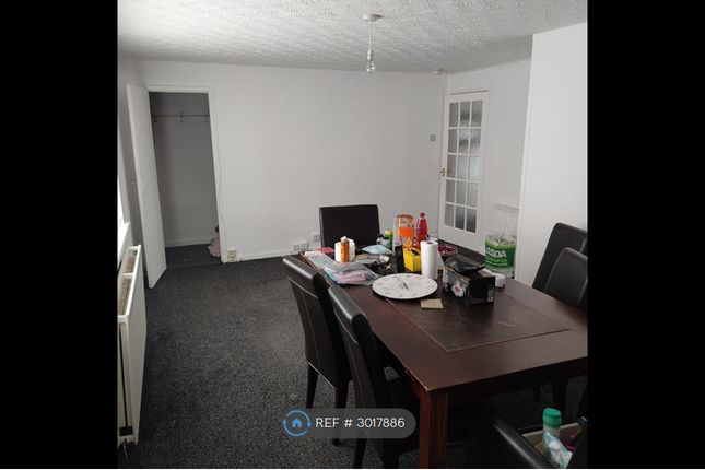 B Melrose Place, Coatbridge photo 3