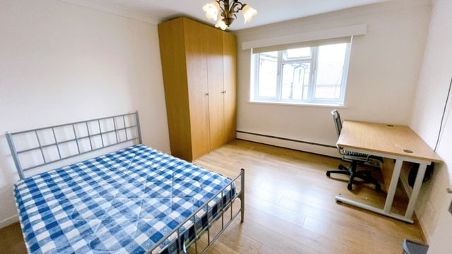Thumbnail Room to rent in South Ealing Road, London