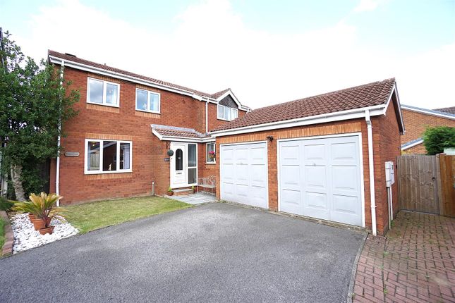 Thumbnail Detached house for sale in Loundsley Court, Ashgate, Chesterfield