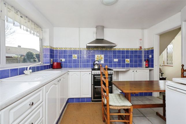 6, Ashtonville Close, Lewes photo 3
