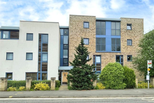 Thumbnail Flat for sale in London Road, Bicester, Oxfordshire