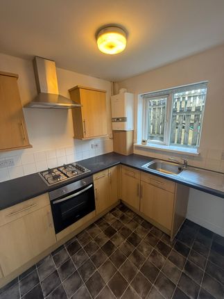 35 Wern Crescent, Neath photo 5