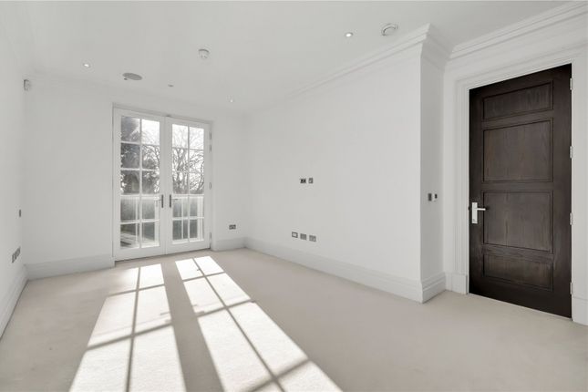 Flat for sale in Hill House, Portsmouth Road, Esher, Surrey