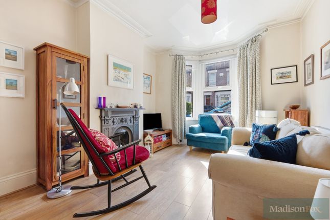 129, Prospect Road, Woodford Green photo 4