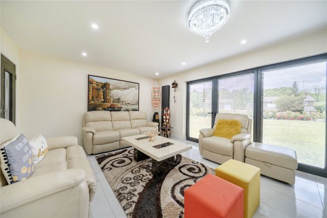 1, Arden Close, Bracknell photo 4