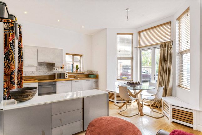 Flat A, 37, Cambridge Road, Bromley photo 4