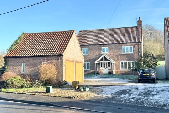 Detached house to rent in Brigg Road, Caistor, Market Rasen LN7