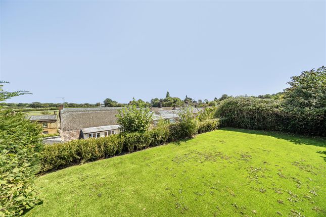 The Priory, 32 Lower Odcombe, Yeovil photo 4