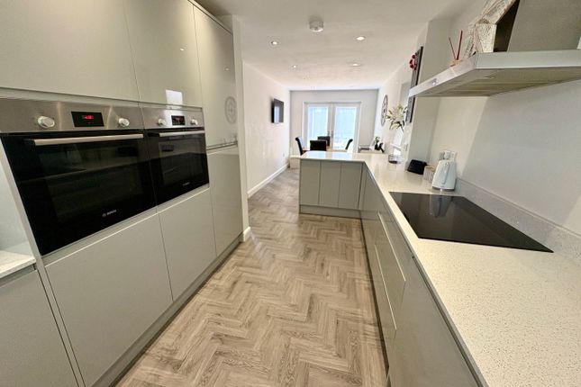 99, Devitt Way, Leicester photo 3