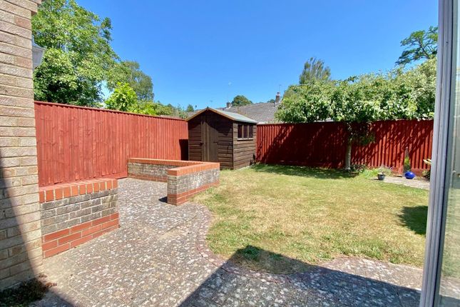 9 Dene Close, Ringwood photo 3