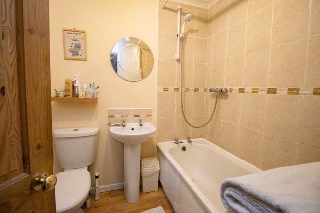 Lynn Road, King's Lynn PE31, 3 bedroom semi-detached house for sale ...