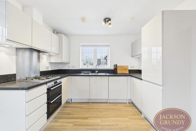 33, Deerhurst Road, Daventry photo 4