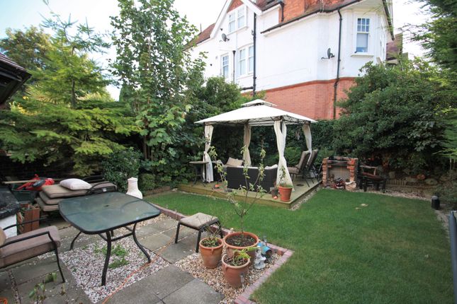 Fernleigh, 1 , Beachy Head Road, Eastbourne photo 2
