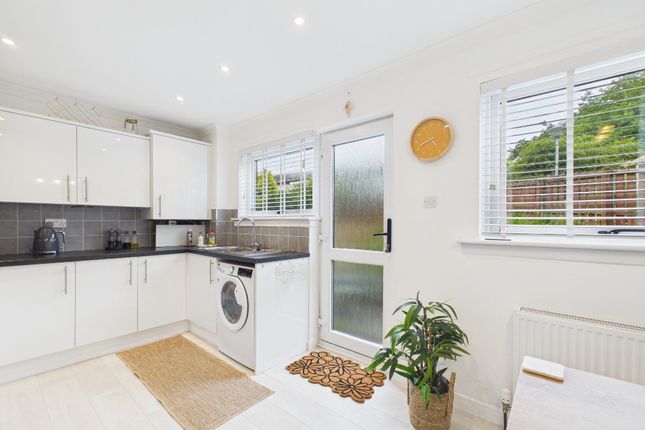 38, Lomond, East Kilbride photo 4