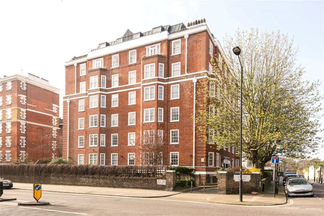 Flat to rent in Ascot Court, Grove End Road