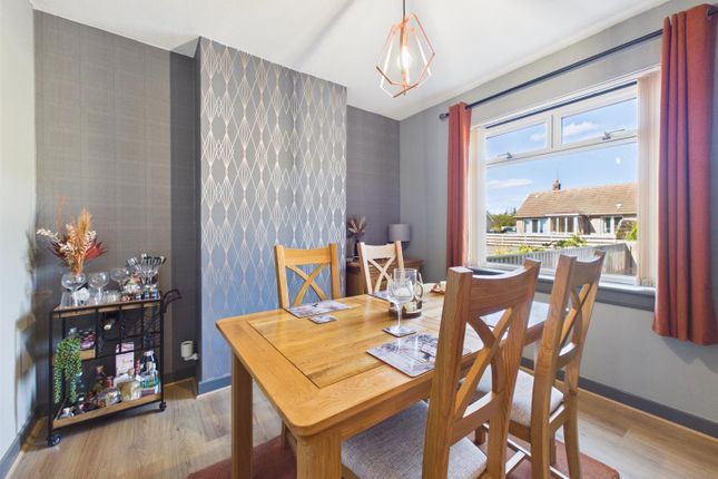 7, Whiteloch Avenue, Blairgowrie photo 3