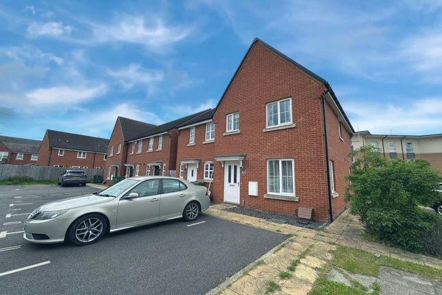 Property to rent in Apollo Close, Aylesbury