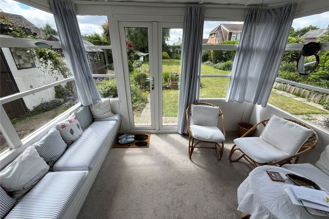 6, Meadow Road, Hampshire photo 4