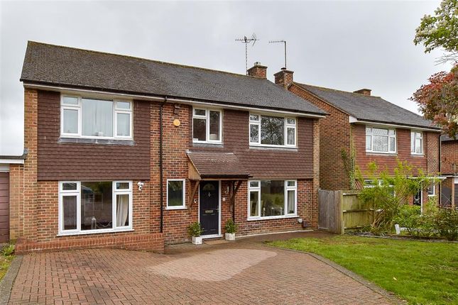 Thumbnail Detached house for sale in Mill Way, East Grinstead, West Sussex