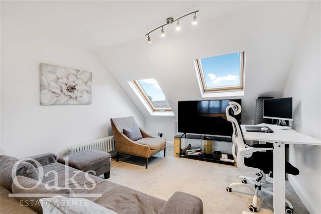C, 20, Glencairn Road, London photo 3