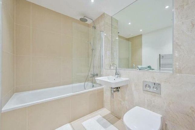 Flat 301, Axell House, 41, Wellington Street, London photo 4