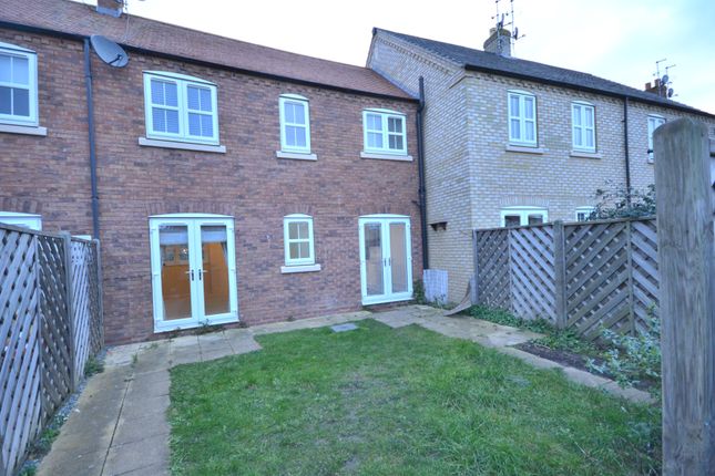 Terraced house for sale in Northgate, Kingswood, Hull