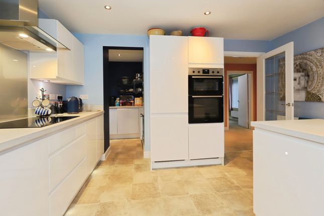 49, Cortland Way, Worcestershire photo 4
