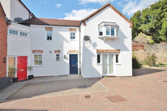 Detached house to rent in Bath Street, Abingdon