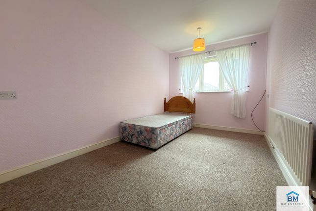 10, Margaret Anne Road, Leicester photo 3