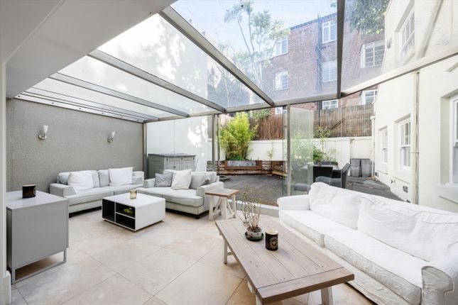 26, Wellington Road, London photo 4