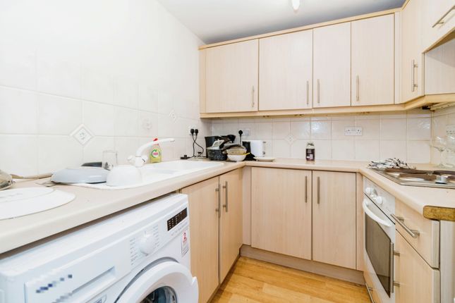 Flat for sale in Richmond Gardens, Southampton, Hampshire