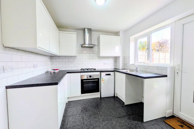 39, Willow Drive, Trimdon Station photo 4