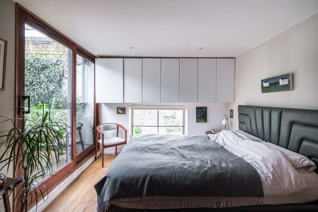 Flat for sale in The Old Telephone Exchange, Camberwell
