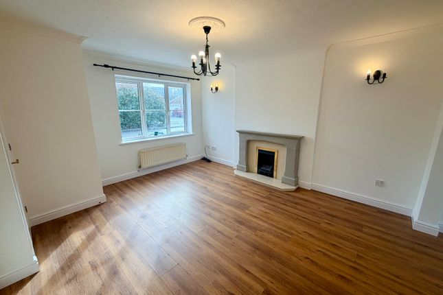 24, Pershore Drive, Burton-on-Trent photo 5