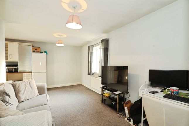 26, Ursuline Way, Cheshire photo 2