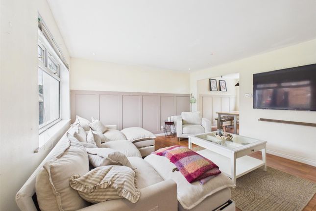 33, Gilsay Place, Perth photo 2