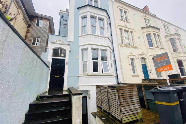 Thumbnail Flat to rent in West Park, Bristol