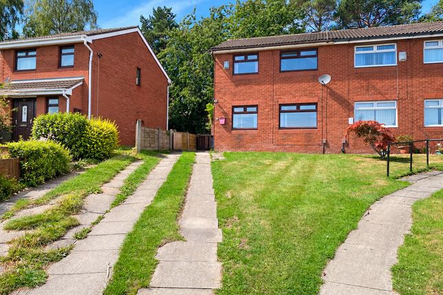 2-bed semi-detached on Salem Grove, Oldham, £130,000