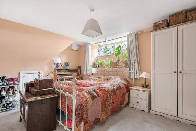 Flat 2, 24, Duncombe Street, Kingsbridge photo 4