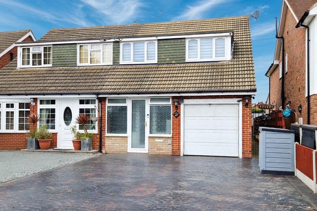 4-bed house on 111a, Swan Lane, Runwell, Wickford, £450,000