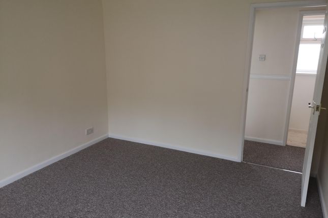 40, Breamore Road, SOUTHAMPTON photo 4