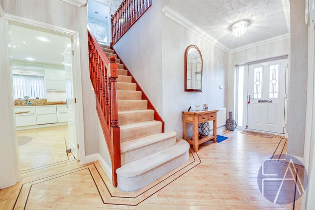 51, Westerdale Drive, Southport photo 3