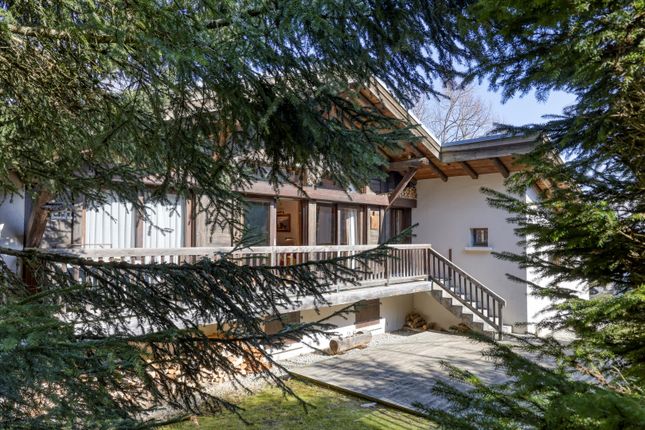 Thumbnail Apartment for sale in Megève, Haute-Savoie, Rhône-Alpes, France