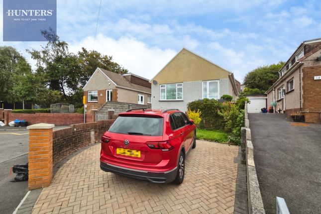 16, Heol-Y-Groes, Bridgend photo 2