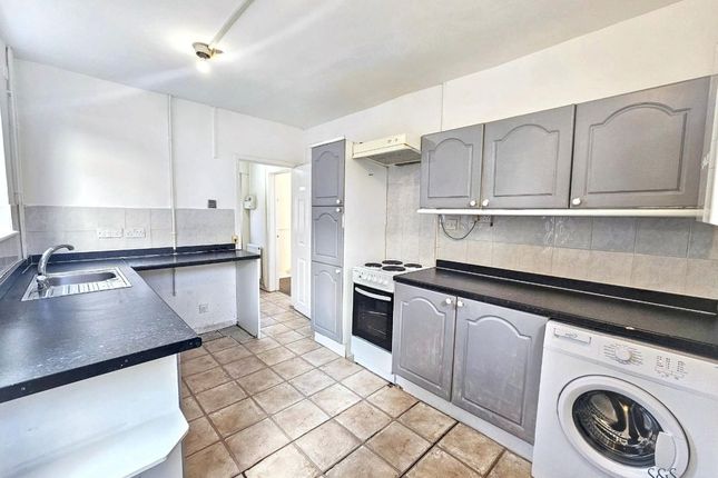 149 Bonscale Crescent, Manchester photo 4