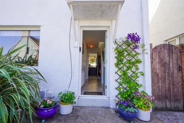 54, Overland Road, Swansea photo 4