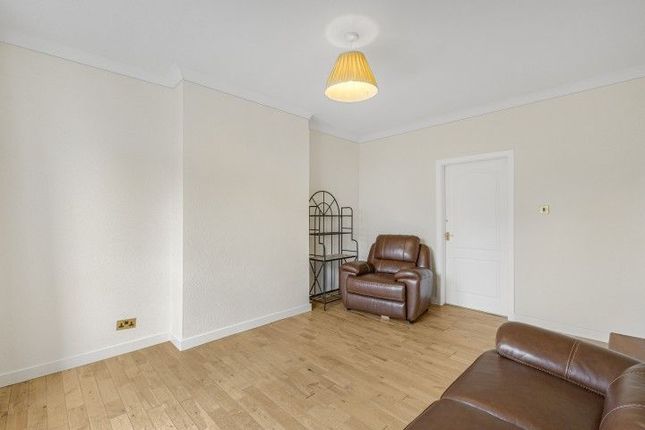 60 Cowdenhill Circus, Glasgow photo 5