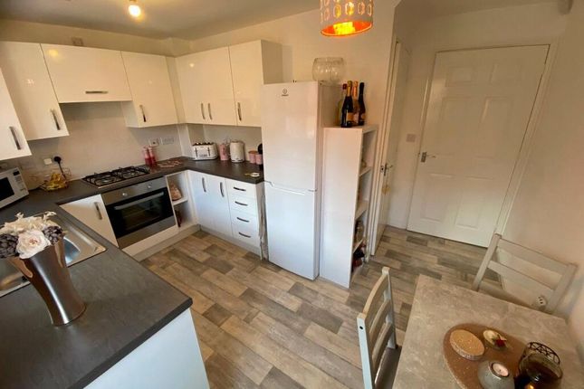 11, Masefield Place, Chesterfield photo 3