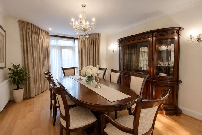 32, Allington Road, London photo 2