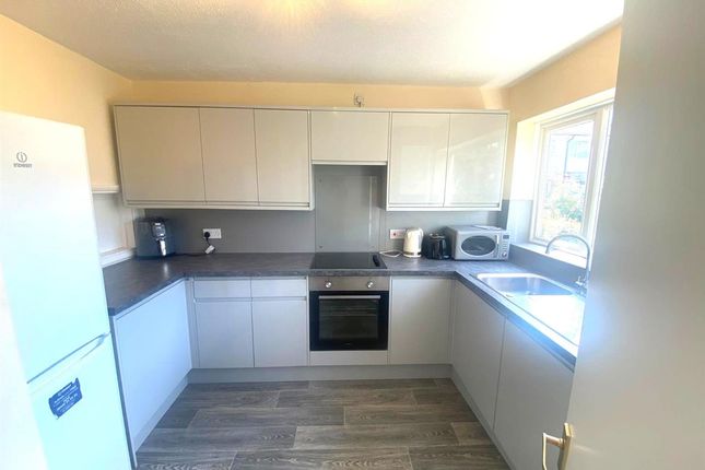 21, St Michaels Place, Canterbury photo 2